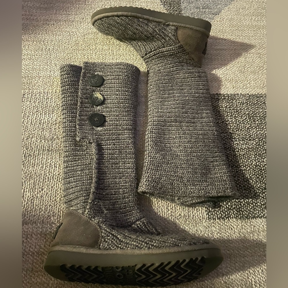 UGG Gray Knit Winter Boots